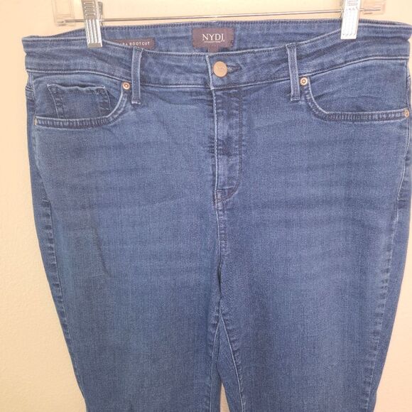 Nydj Not Your Daughters Barbara Bootcut Denim Jeans Size 12 - Picture 3 of 6